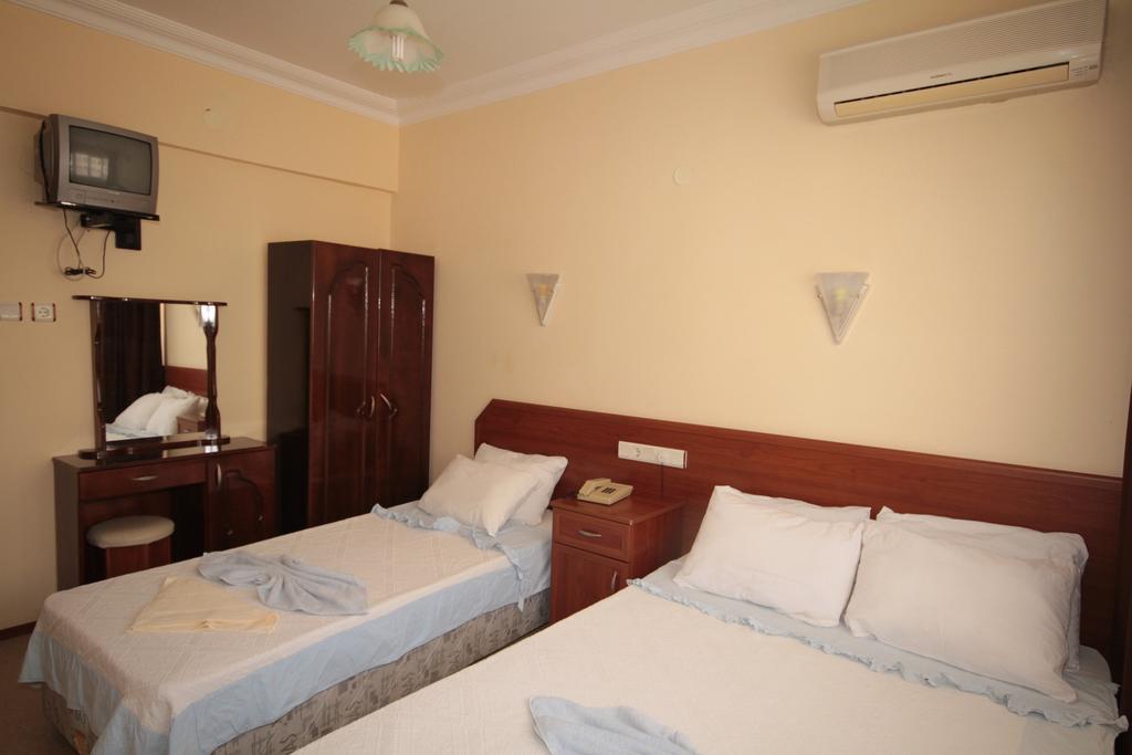 ديديم Didyma Apollon Hotel الغرفة الصورة